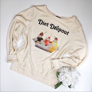 ⭐️Wildfox Baggy Beach Jumper⭐️ Size small!